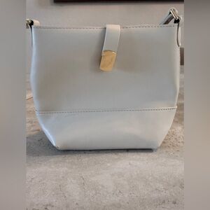 Old Navy Structured Faux-Leather Bucket Crossbody Bag — NWOT